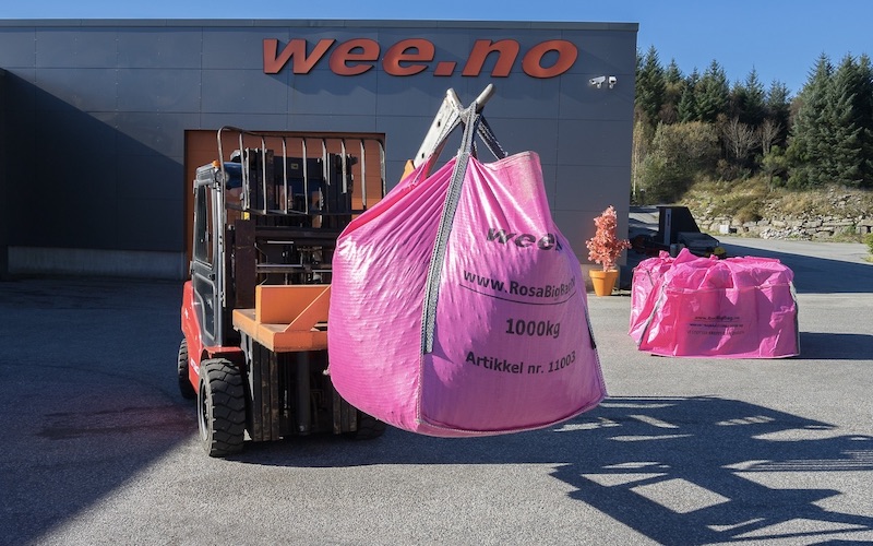 Rosa bogbags selger som aldri før.