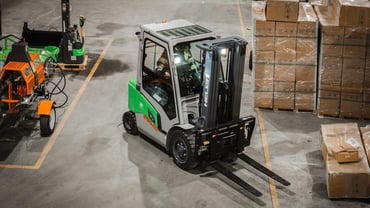 Wee.no skal selge Heli elektriske gaffeltrucker i Norge