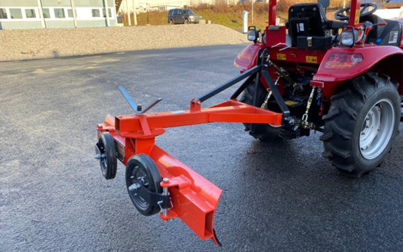 Broyteskjaer Traktor